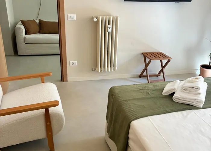 Portico Di Ottavia Prime Location With Internal Courtyard *
