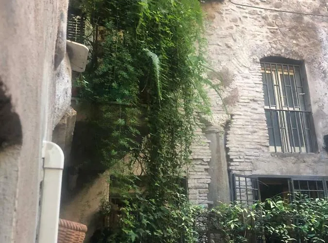 Portico Di Ottavia Prime Location With Internal Courtyard * Roma